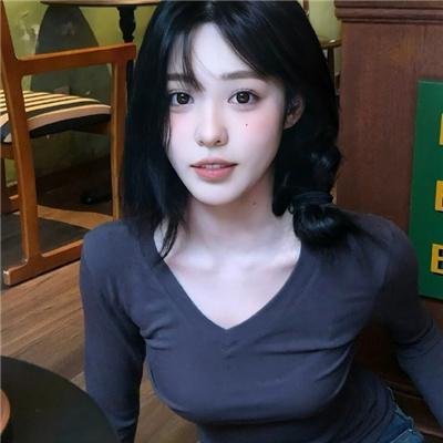 两个夏天 第一季 海报